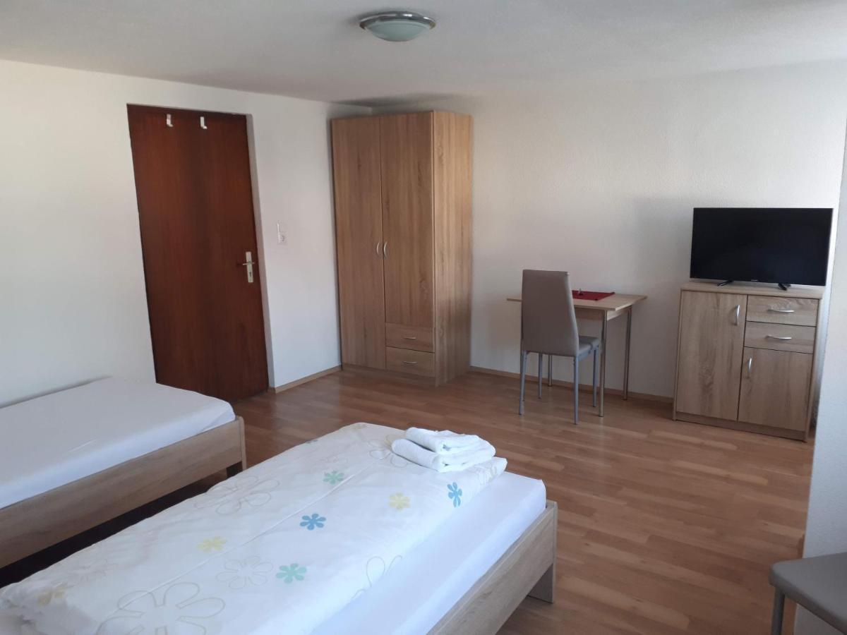 Monteurhotel B27 Rottweil Ngoại thất bức ảnh